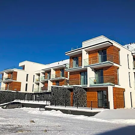 Zaži Aparthotel 3*